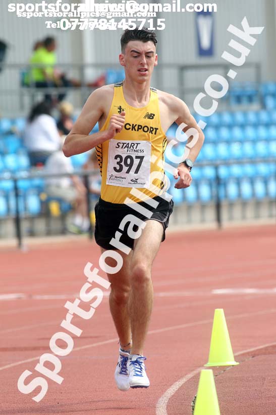Mens under-20s 5000 metres, Northern Senior and Under-20s Champs., Sports City, Manchester. Photo: David T. Hewitson/Sports for All Pics